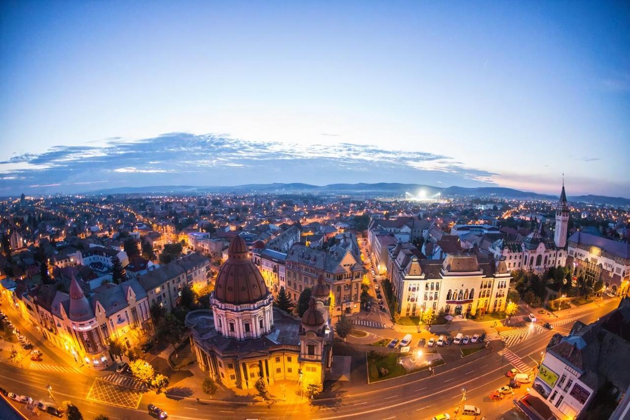 Butterfly Apartment-Hidden Gem In The Heart Of Târgu-Mureş Esterno foto