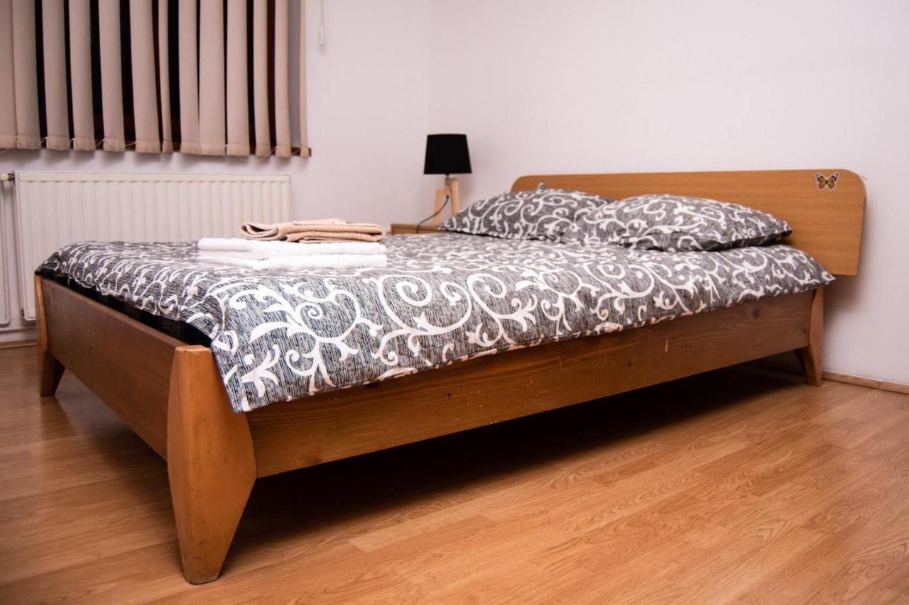 Butterfly Apartment-Hidden Gem In The Heart Of Târgu-Mureş Esterno foto